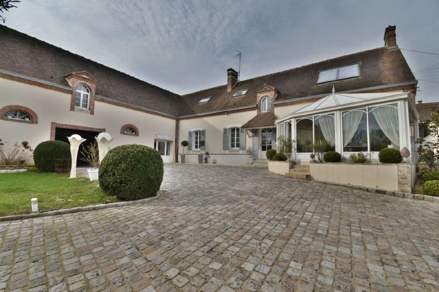  for sale house Saint-Prest Eure-et-Loir 2