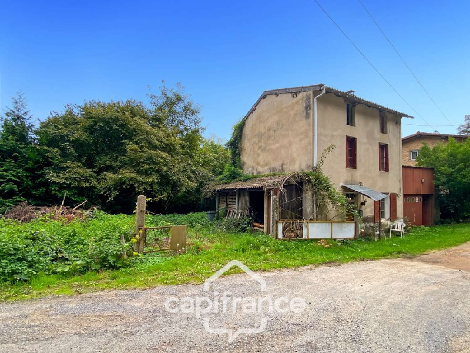  for sale house Saint-Rémy-sur-Durolle Puy-de-Dôme 1