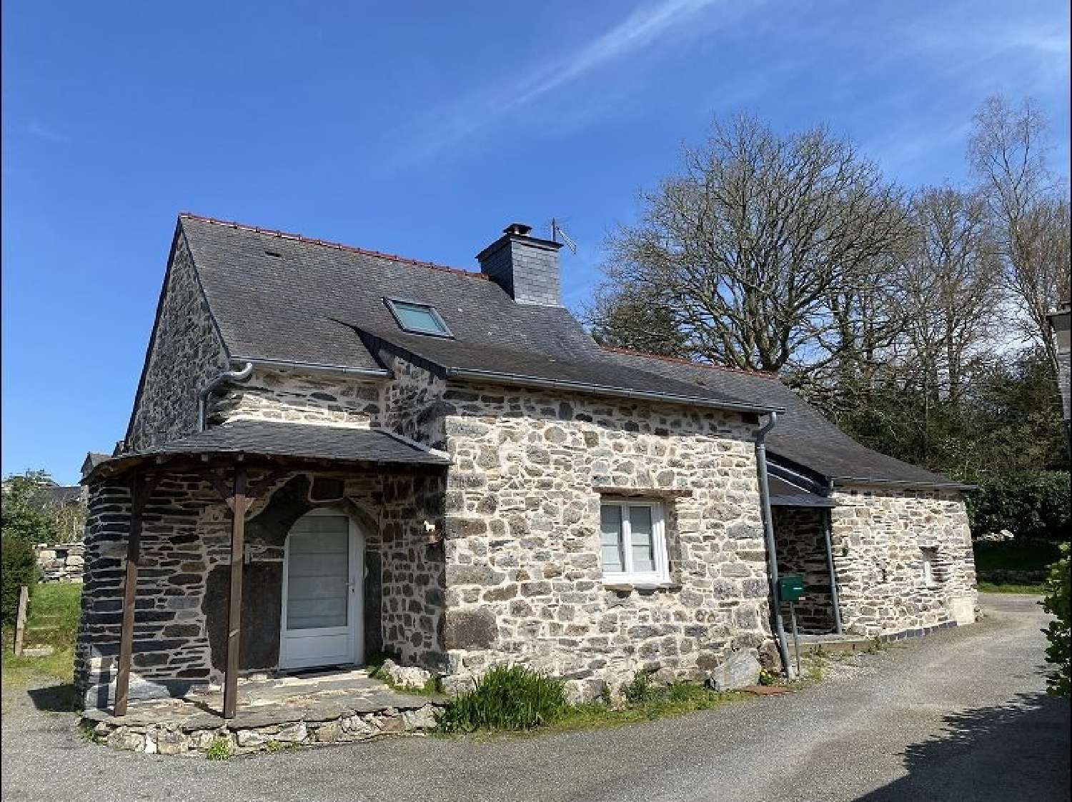  te koop huis Saint-Rivoal Finistère 2