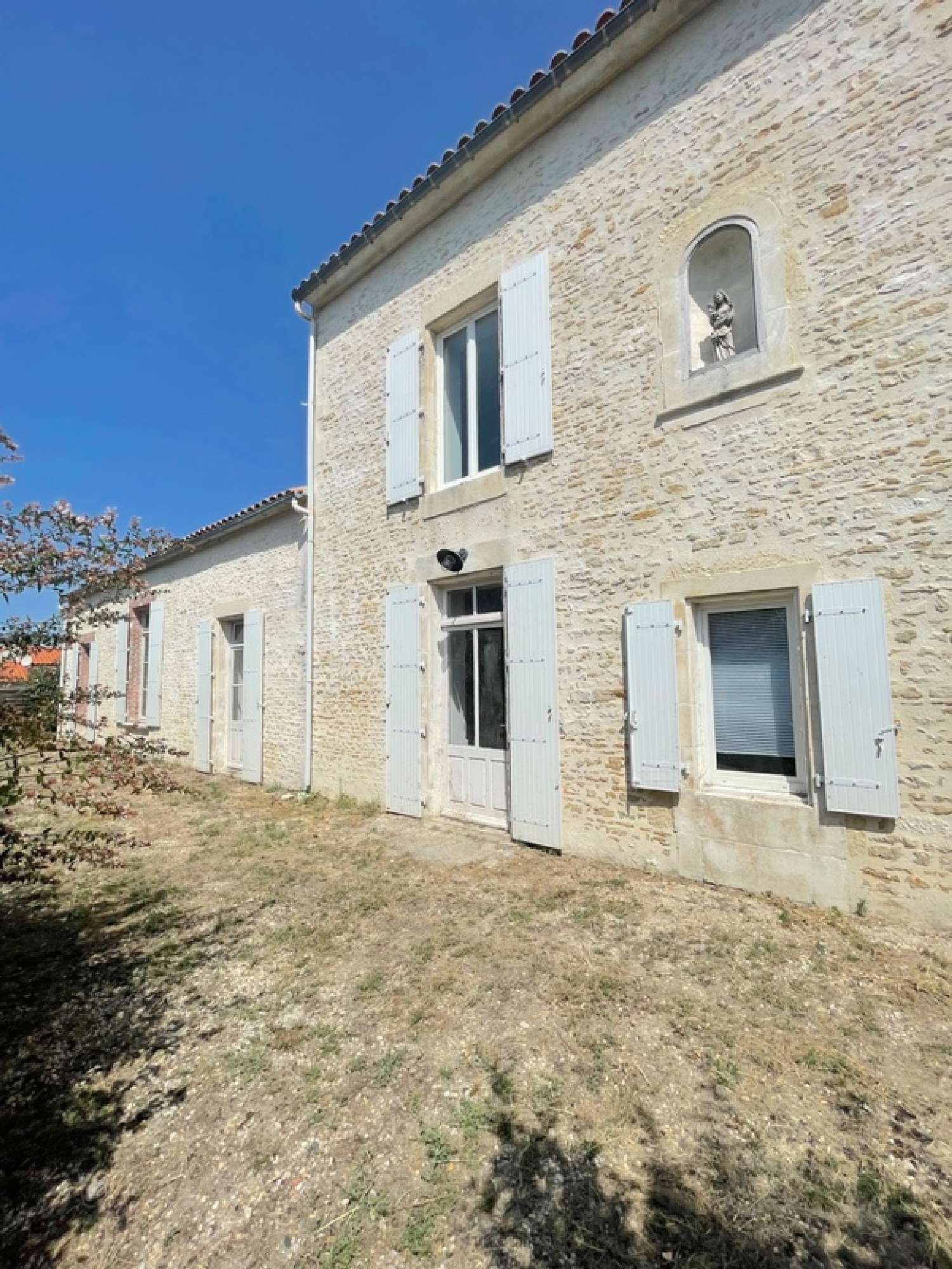te koop huis Sainte-Radégonde-des-Noyers Vendée 2