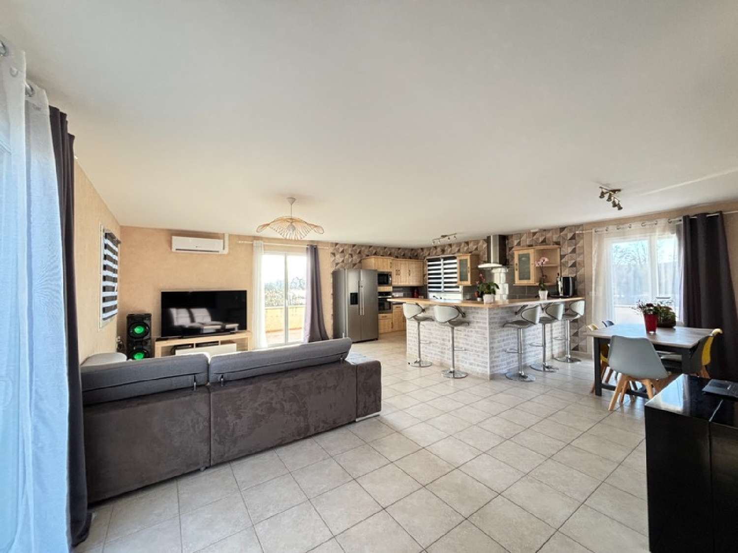  en venta casa Salornay-sur-Guye Saône-et-Loire 2