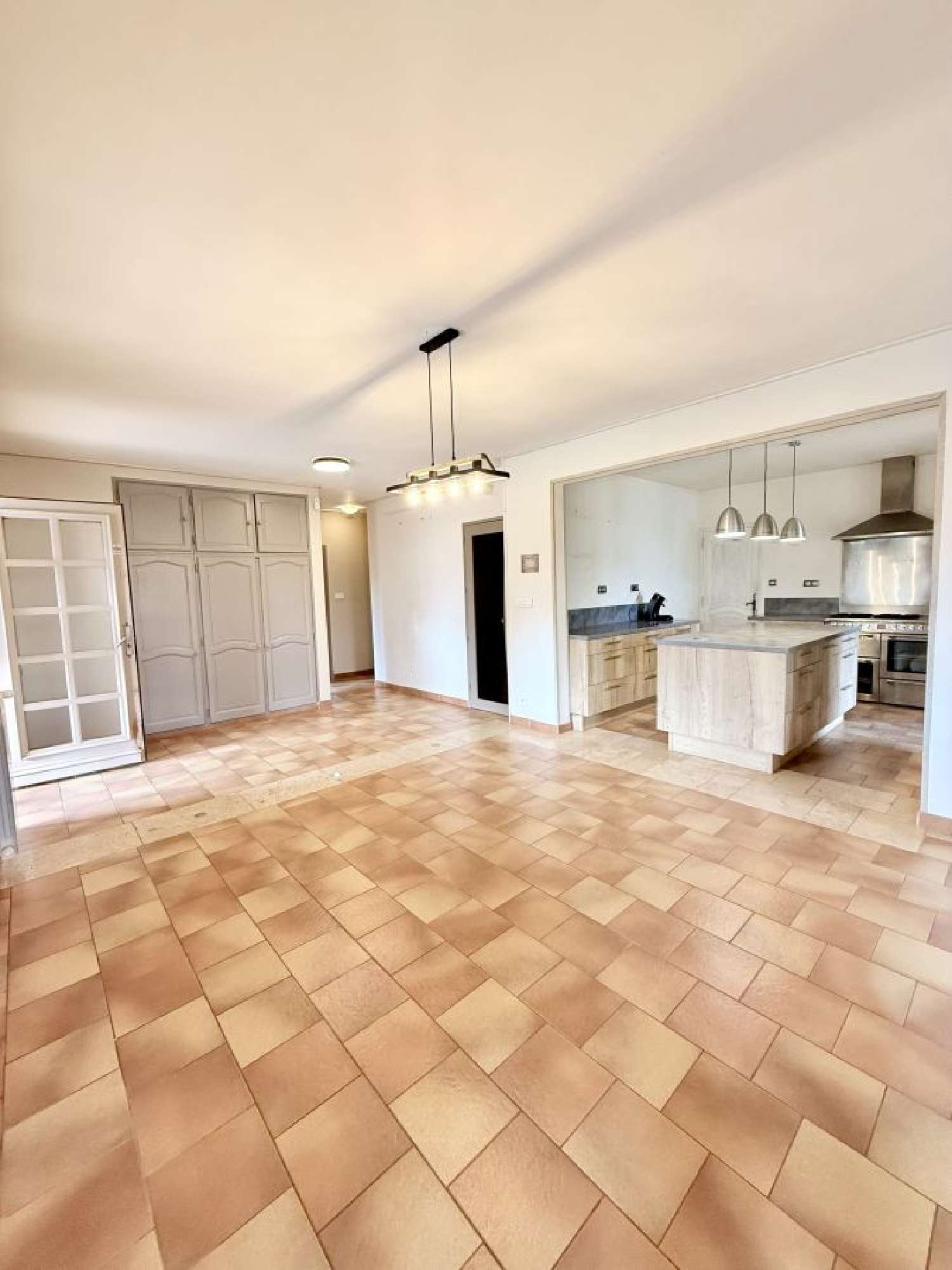  for sale house Sarrians Vaucluse 4