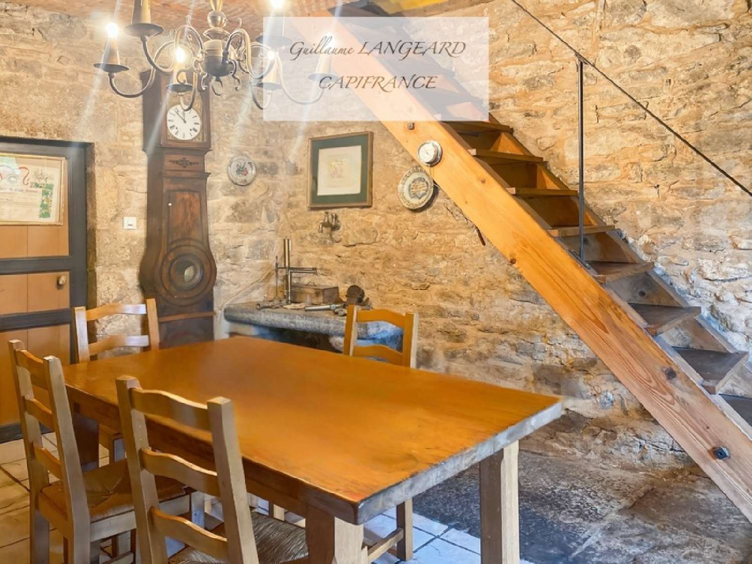  à vendre maison Soucia Jura 5