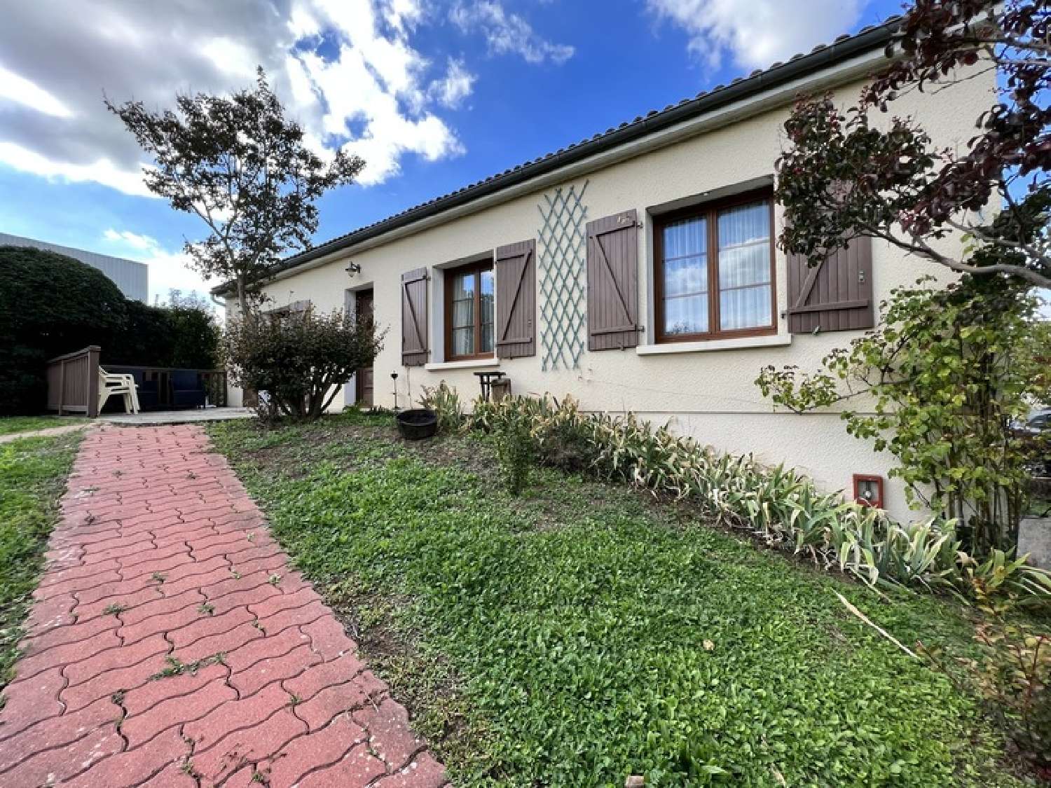  for sale house Thouars Deux-Sèvres 2