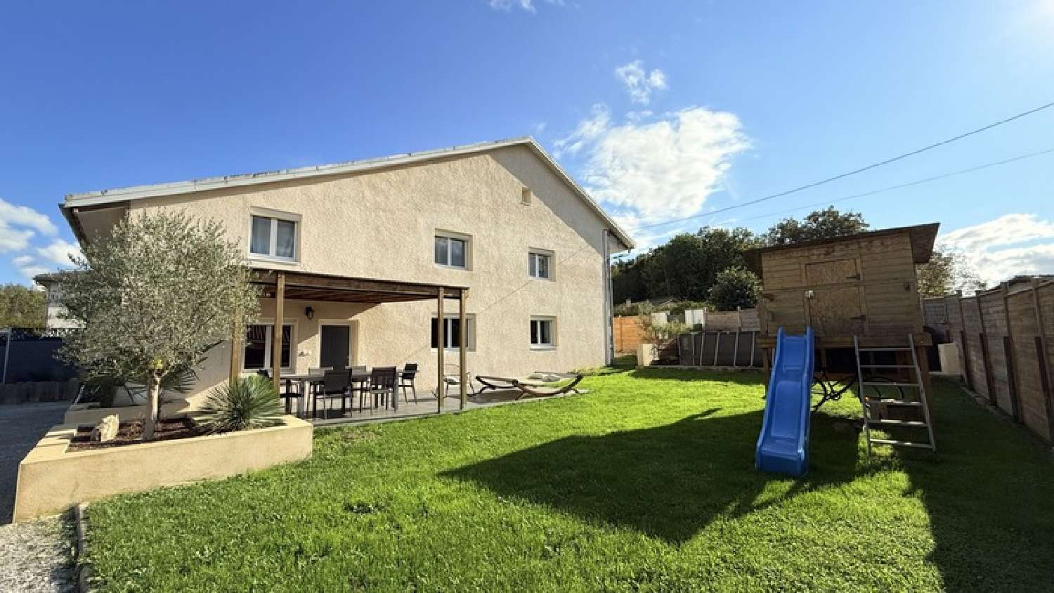 à vendre maison Usinens Haute-Savoie 1