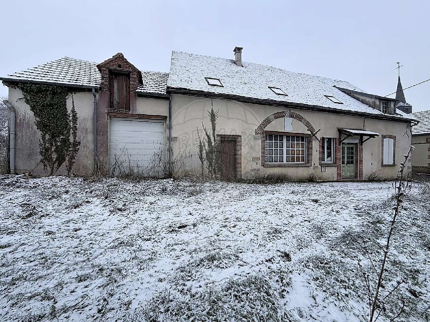  for sale house Vernoy Yonne 1