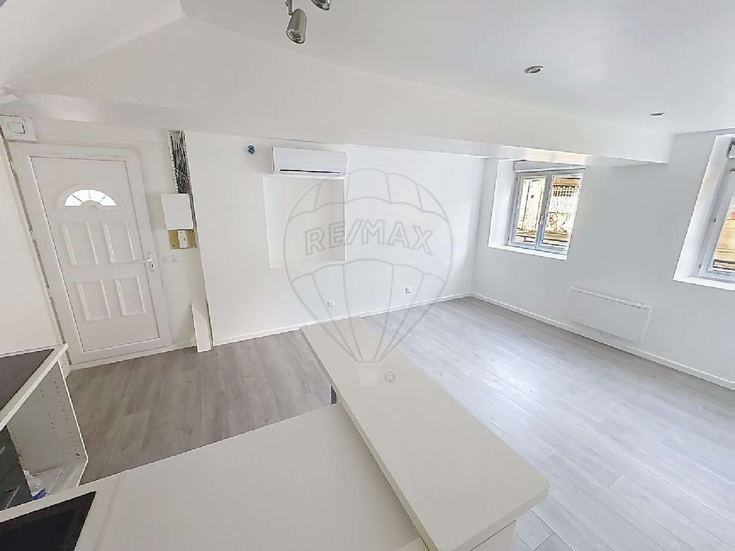  for sale house Véron Yonne 2