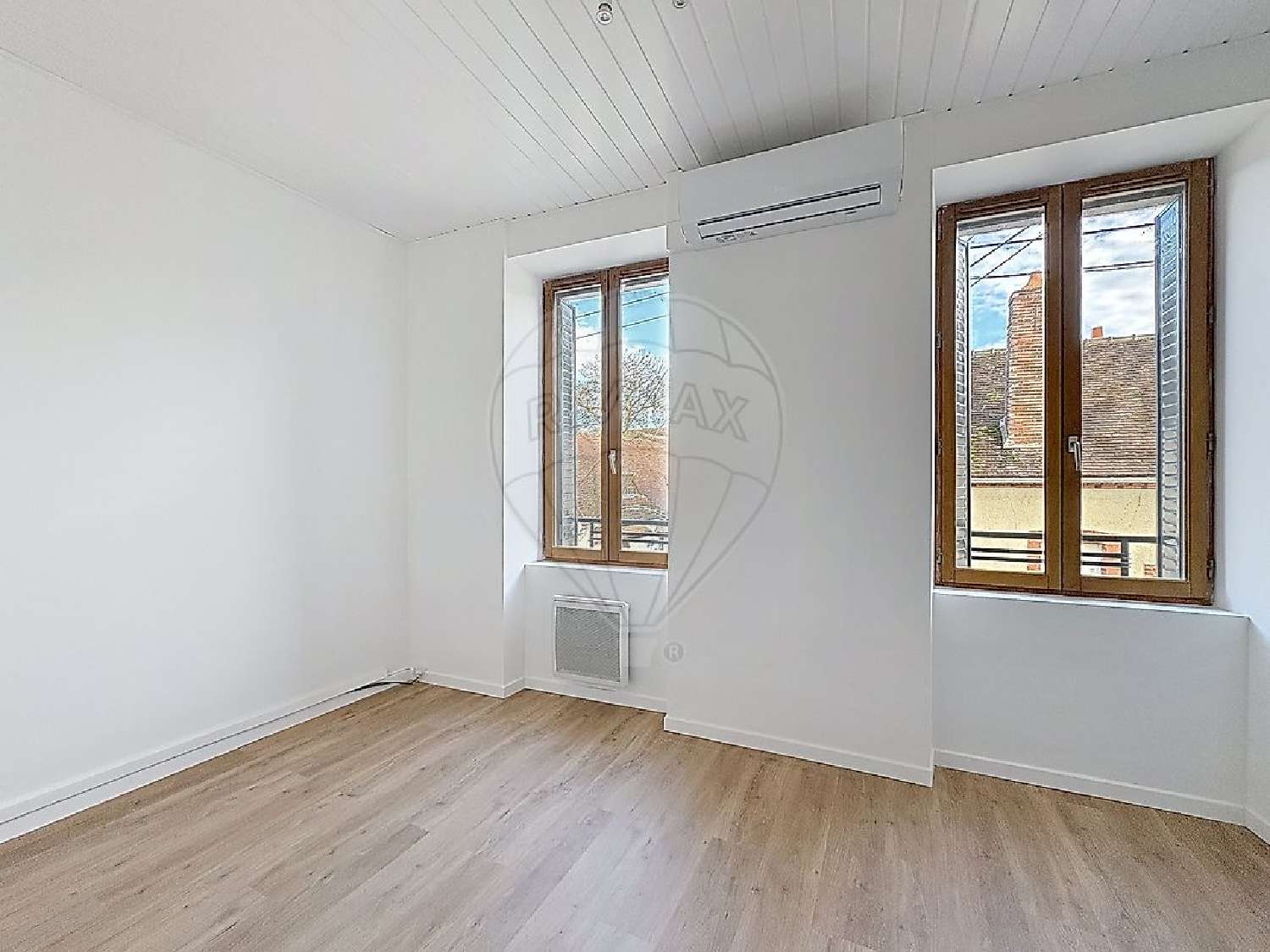  for sale house Véron Yonne 5