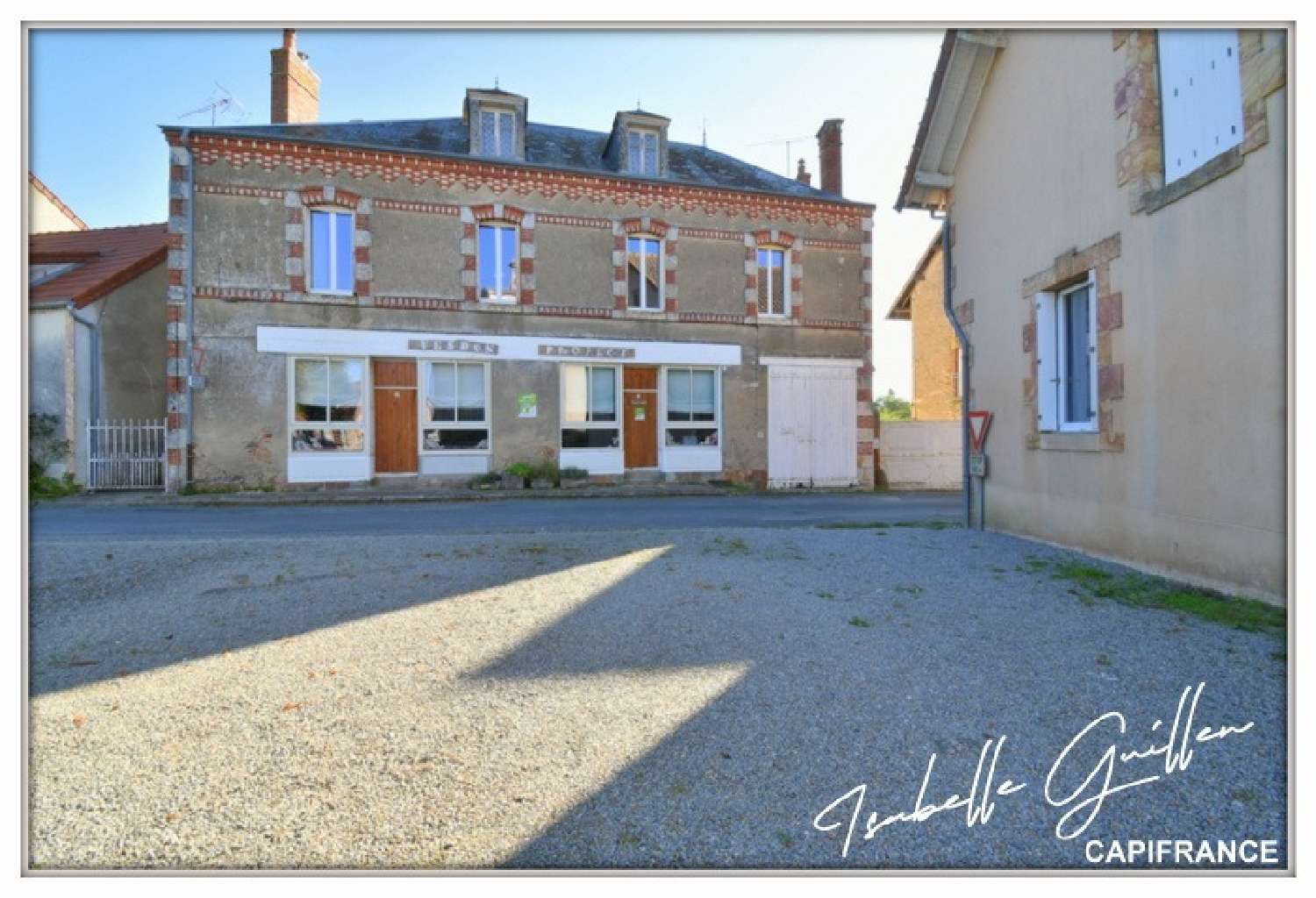  à vendre maison Vesdun Cher 3
