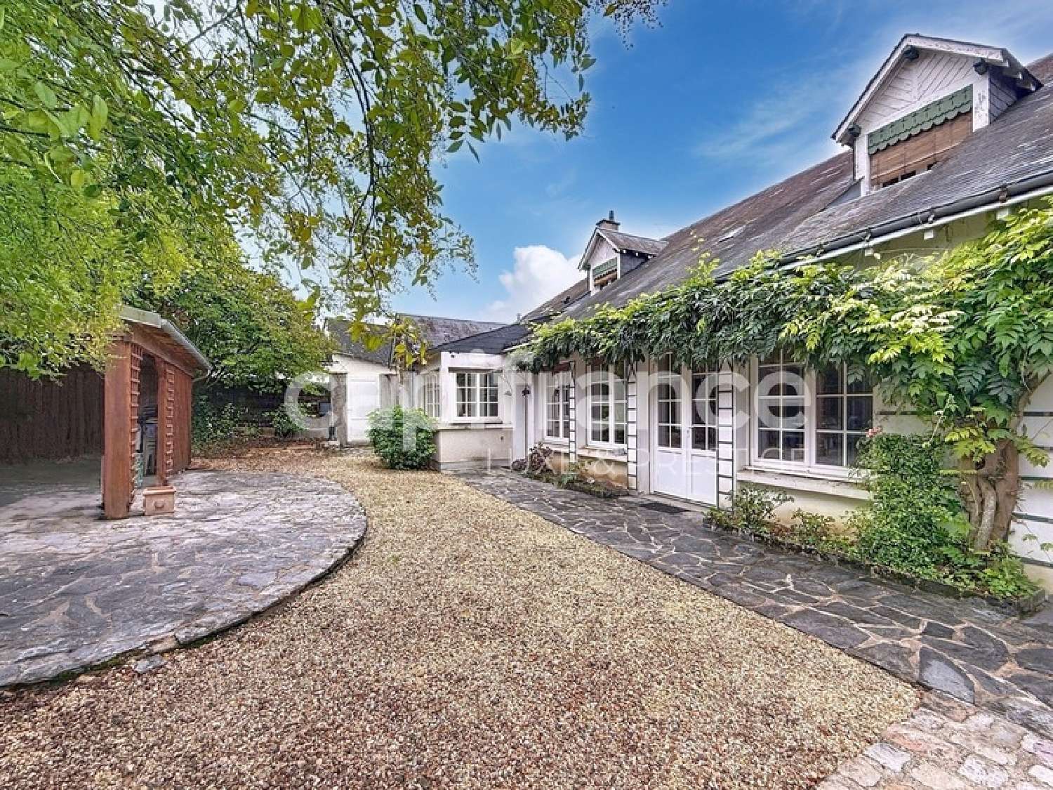  te koop huis Vouvray Indre-et-Loire 1