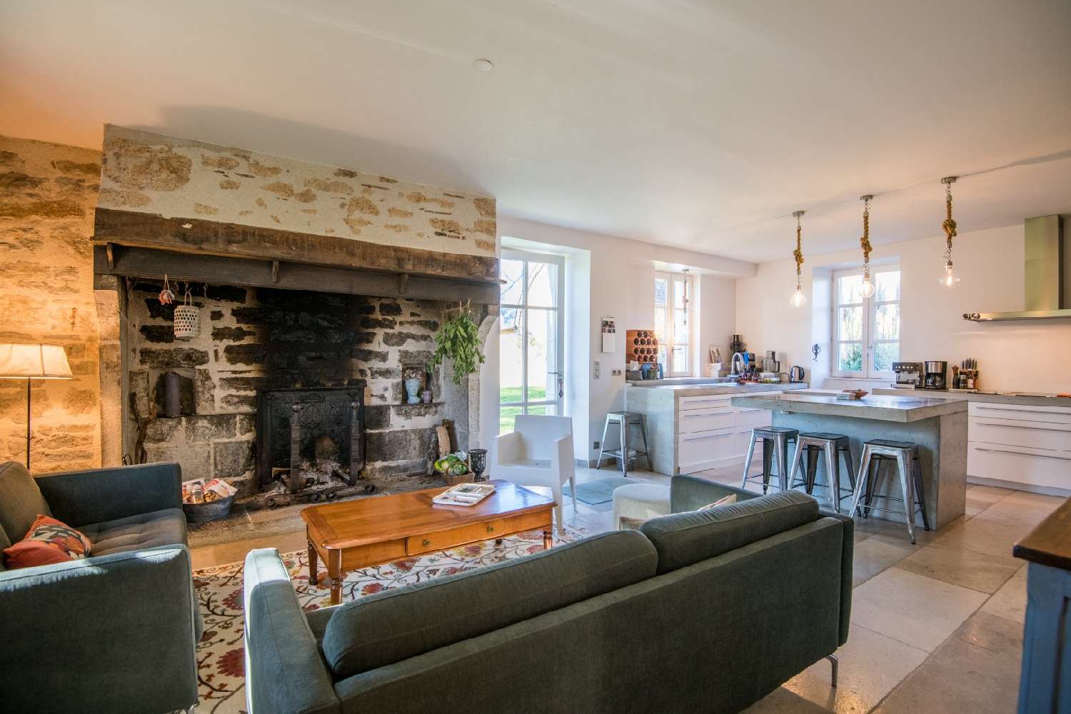 for sale mansion Figeac Lot 7