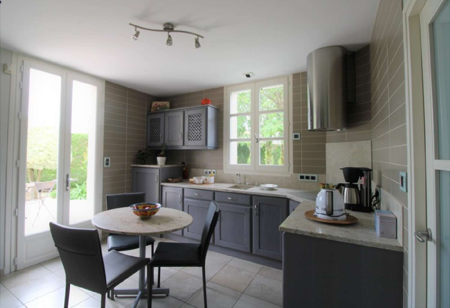 te koop herenhuis La Ferrière Vendée 5