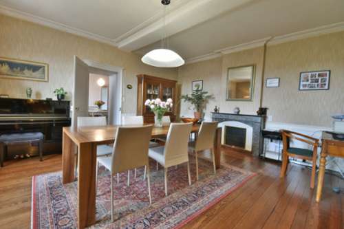 Laval Mayenne Bürgerhaus Bild 7242543