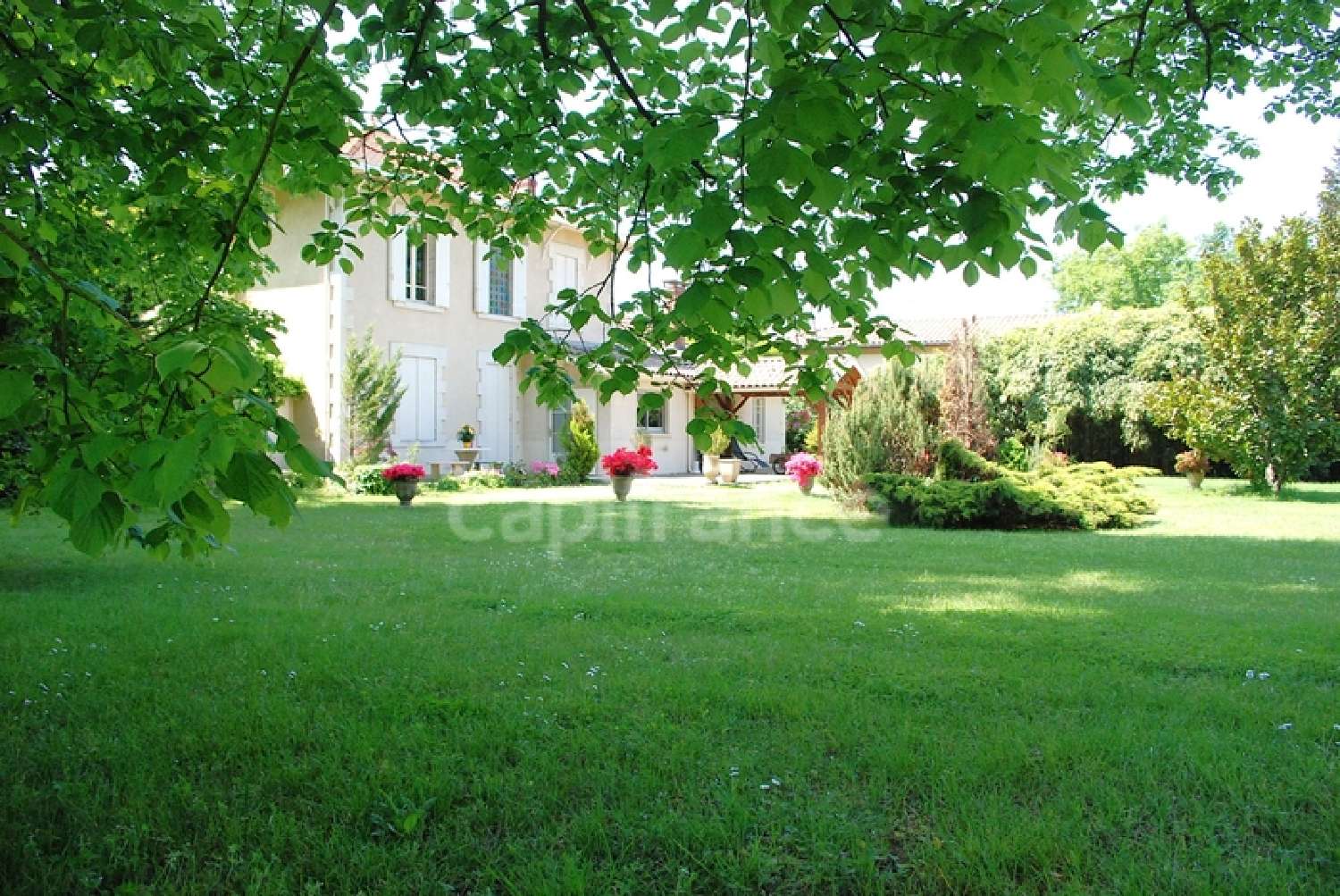 for sale mansion Salles Gironde 1