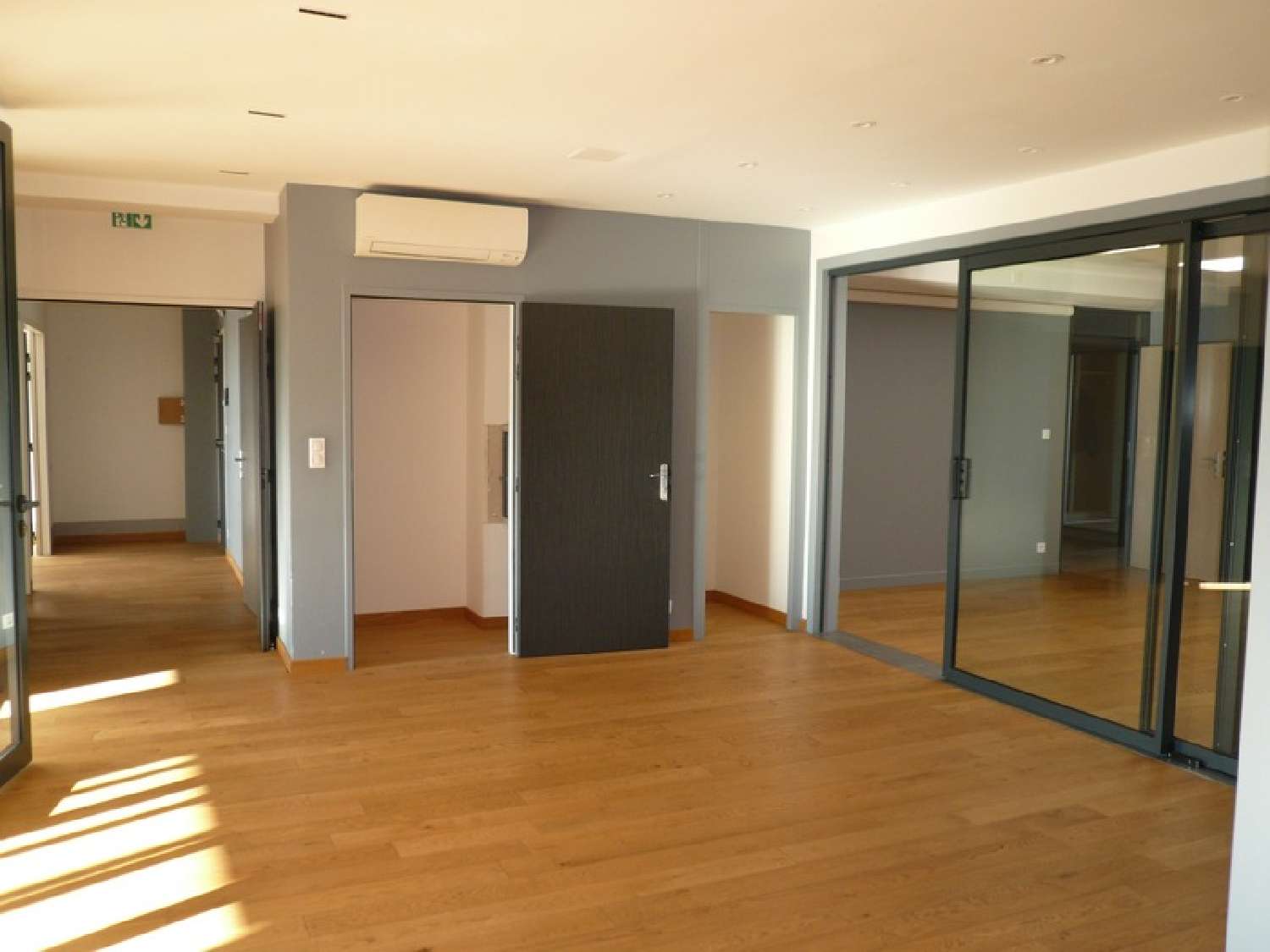  for sale office Cognac Charente 1