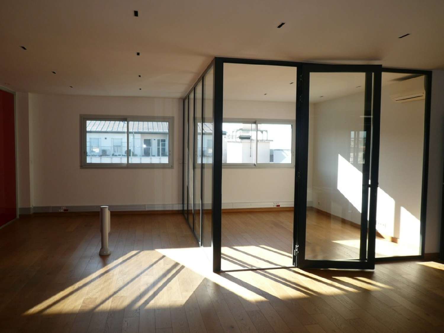  for sale office Cognac Charente 3