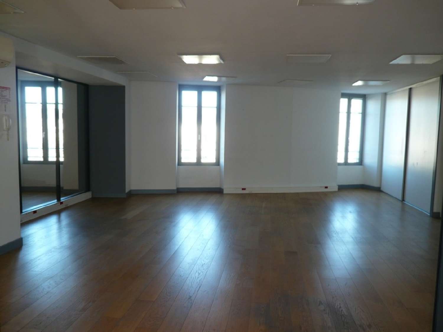 for sale office Cognac Charente 7