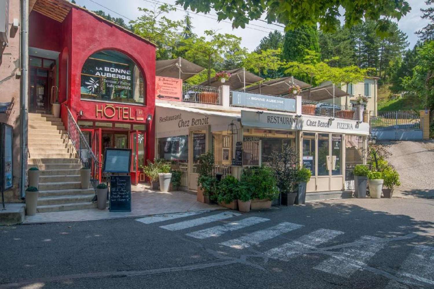  for sale restaurant Moustiers-Sainte-Marie Alpes-de-Haute-Provence 1