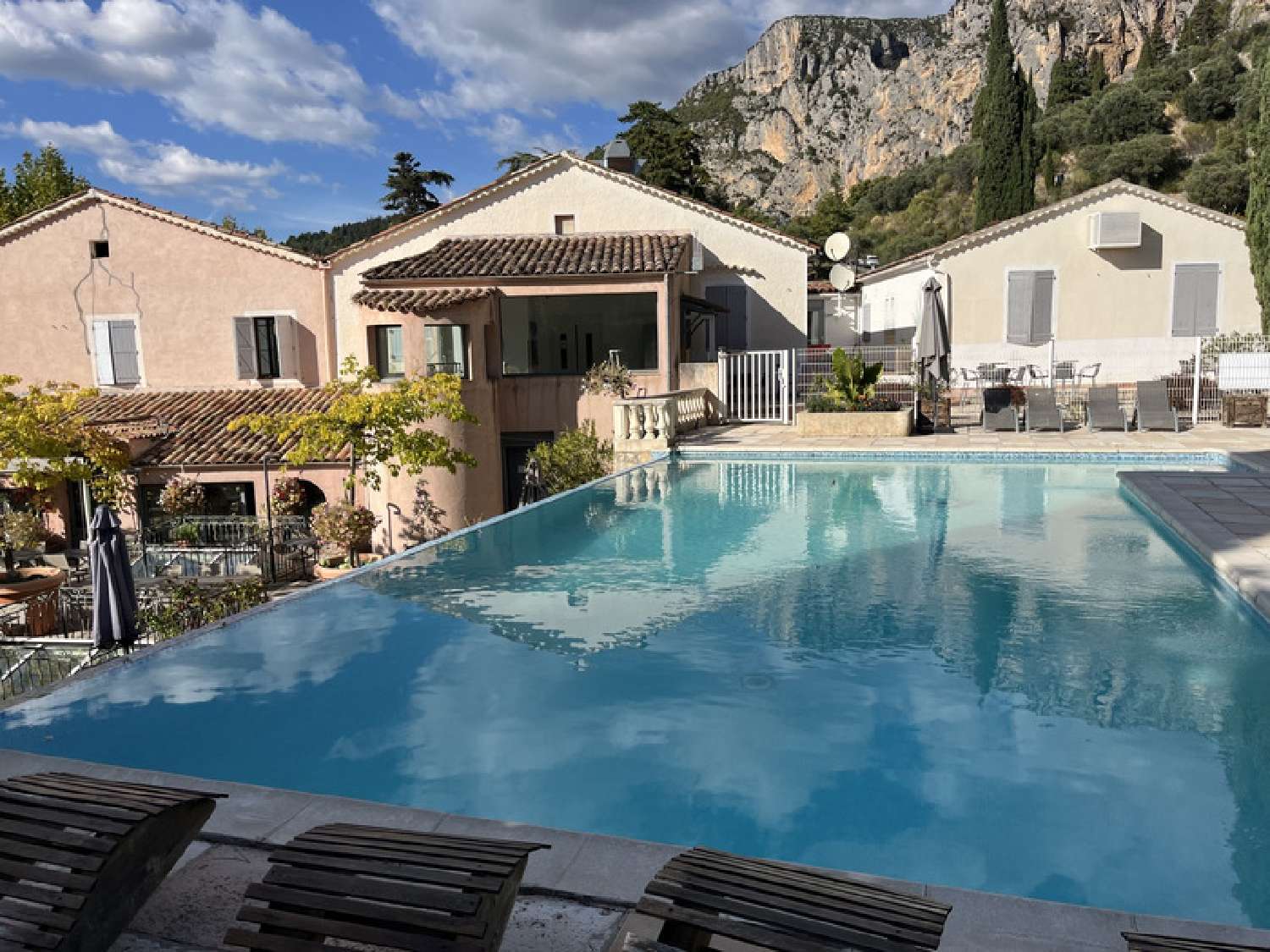  for sale restaurant Moustiers-Sainte-Marie Alpes-de-Haute-Provence 2