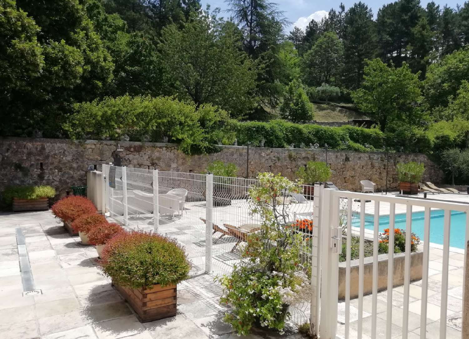  for sale restaurant Moustiers-Sainte-Marie Alpes-de-Haute-Provence 7