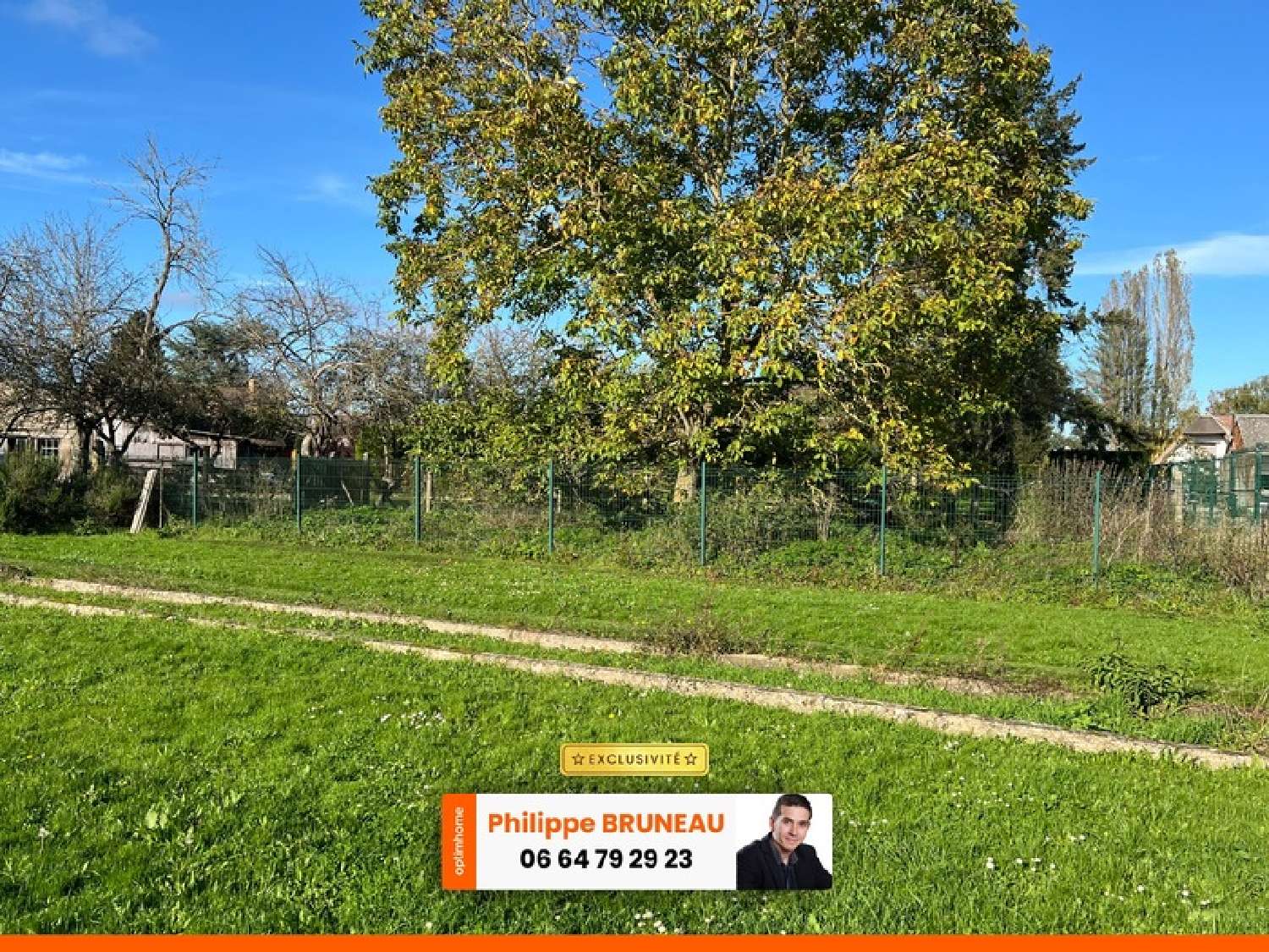  te koop terrein Émalleville Eure 2