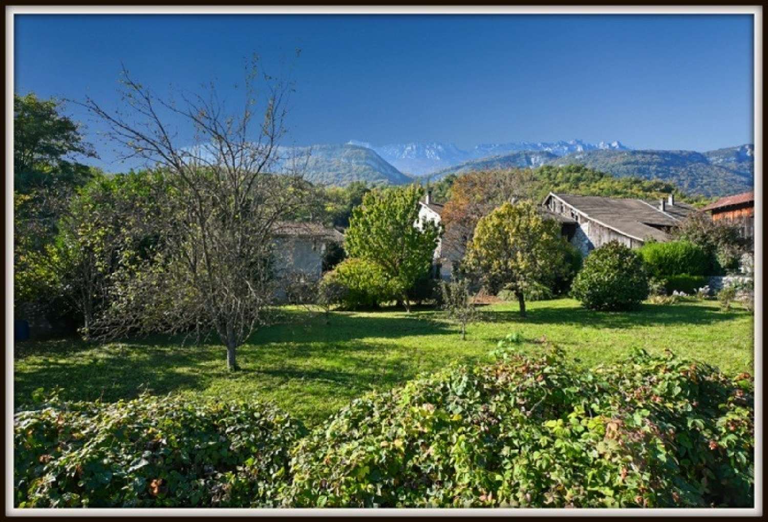  te koop terrein La Buissière Isère 1