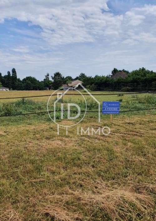 Montpon-Ménestérol Dordogne terrein foto 7237150