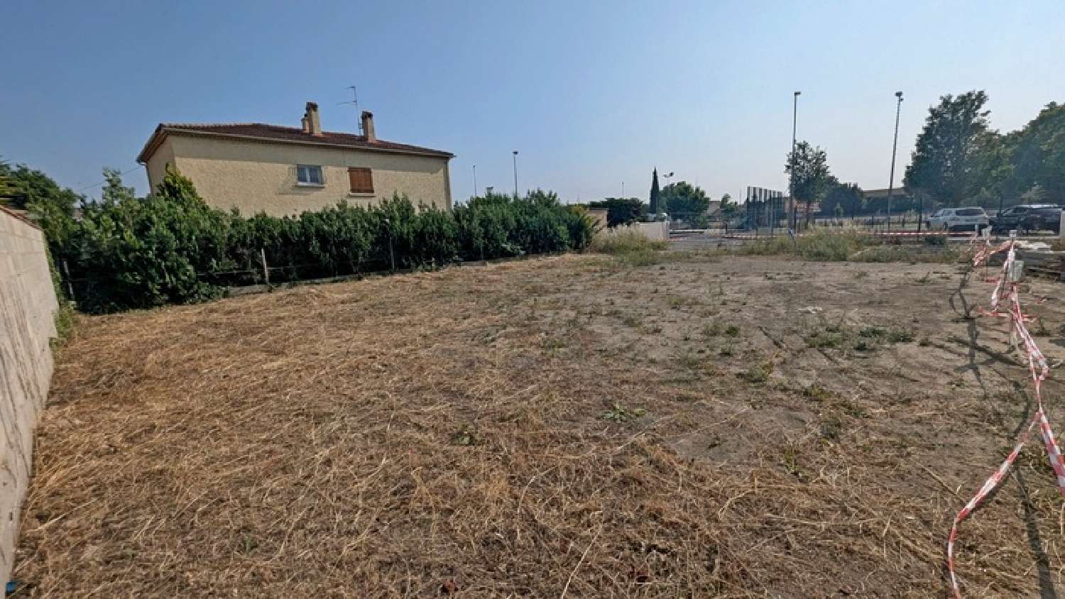  te koop terrein Pélissanne Bouches-du-Rhône 3