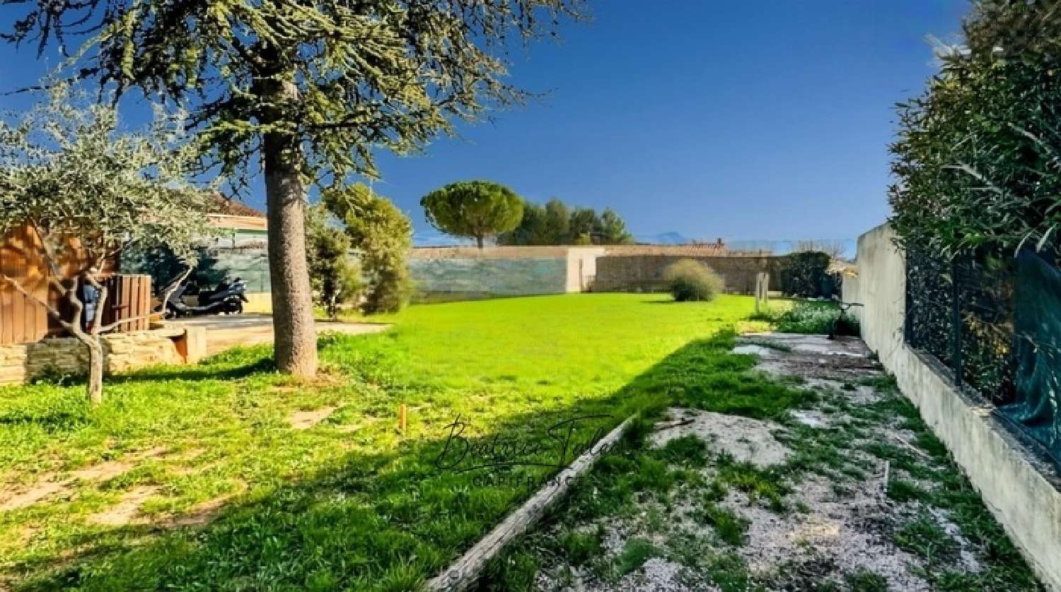 te koop terrein Pourrières Var 3