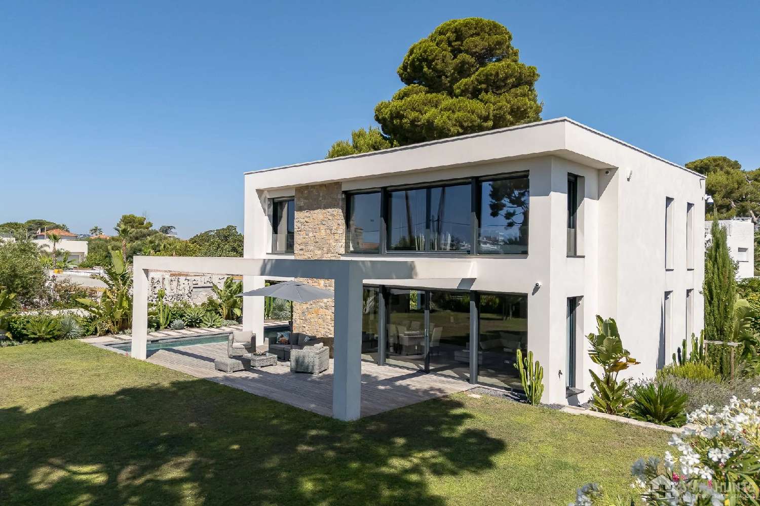  à vendre villa Antibes 06160 Alpes-Maritimes 2