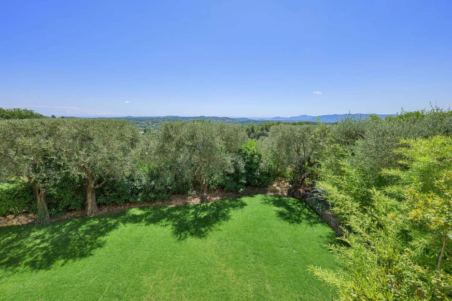  à vendre villa Châteauneuf-Grasse Alpes-Maritimes 4