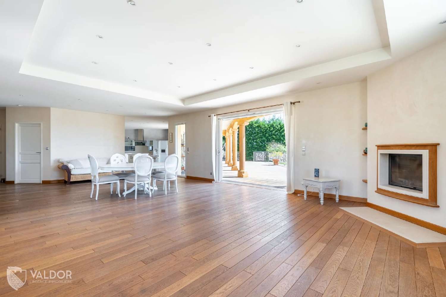 te koop villa Cogny Cher 5