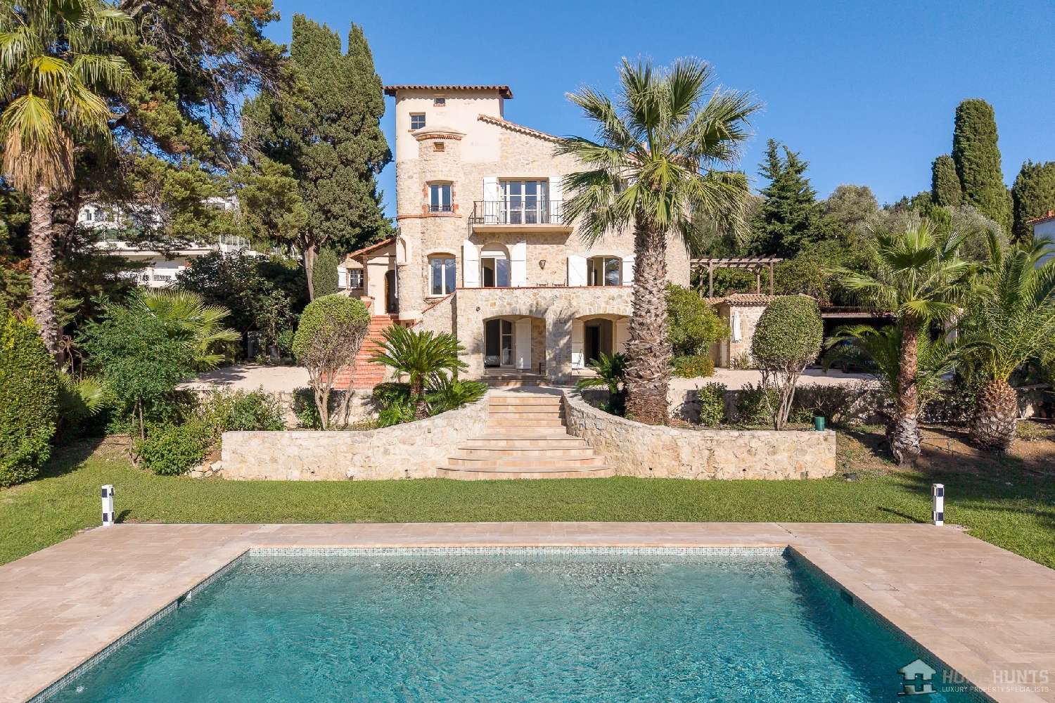  te koop villa Juan-les-Pins Alpes-Maritimes 1
