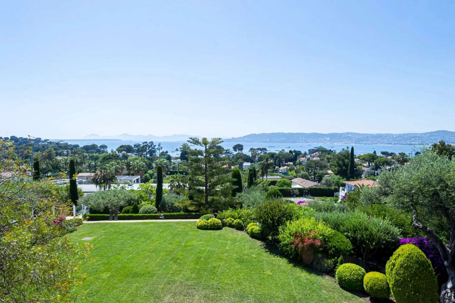  à vendre villa Juan-les-Pins Alpes-Maritimes 2