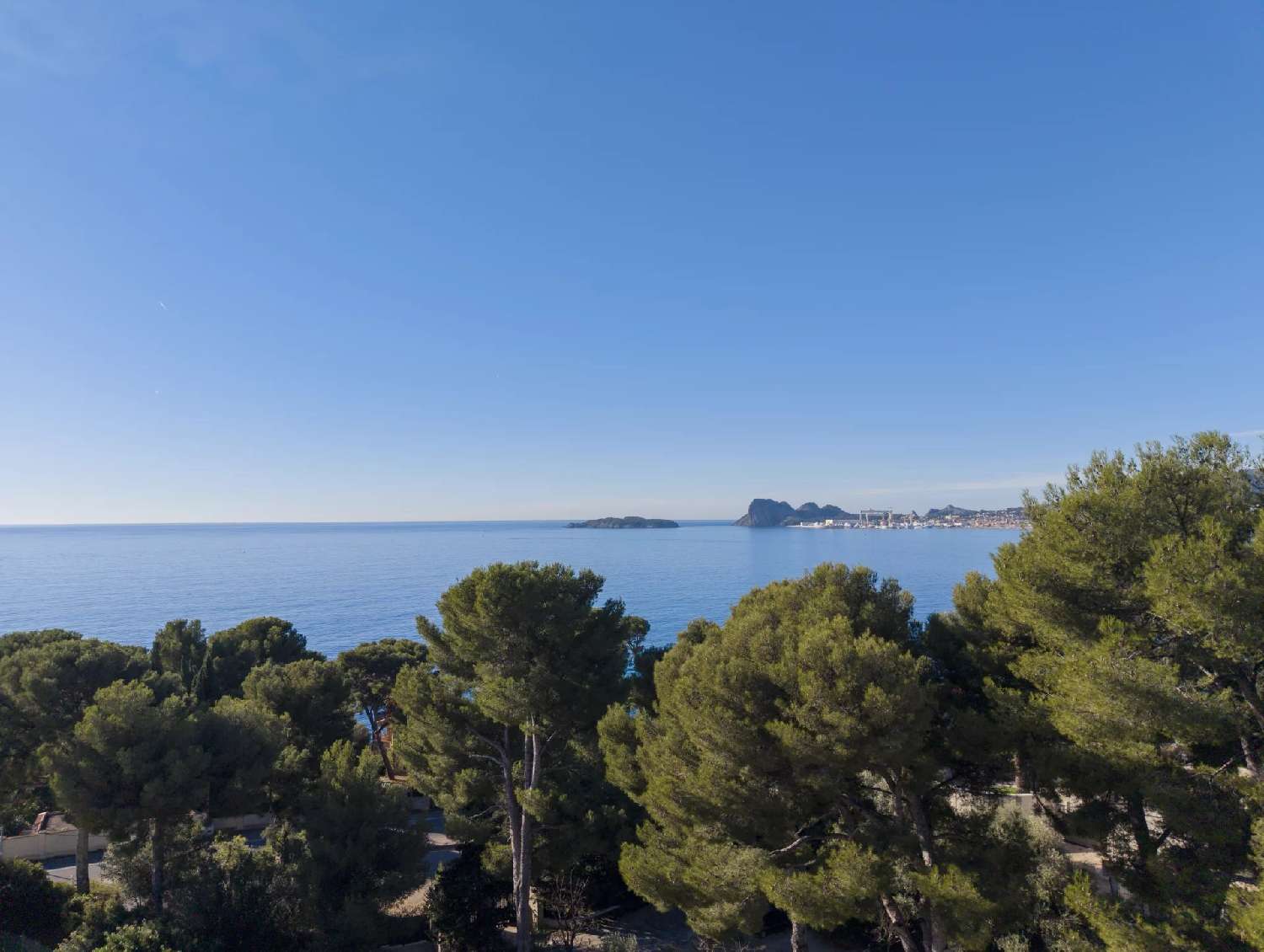 for sale villa Les Lecques Var 1