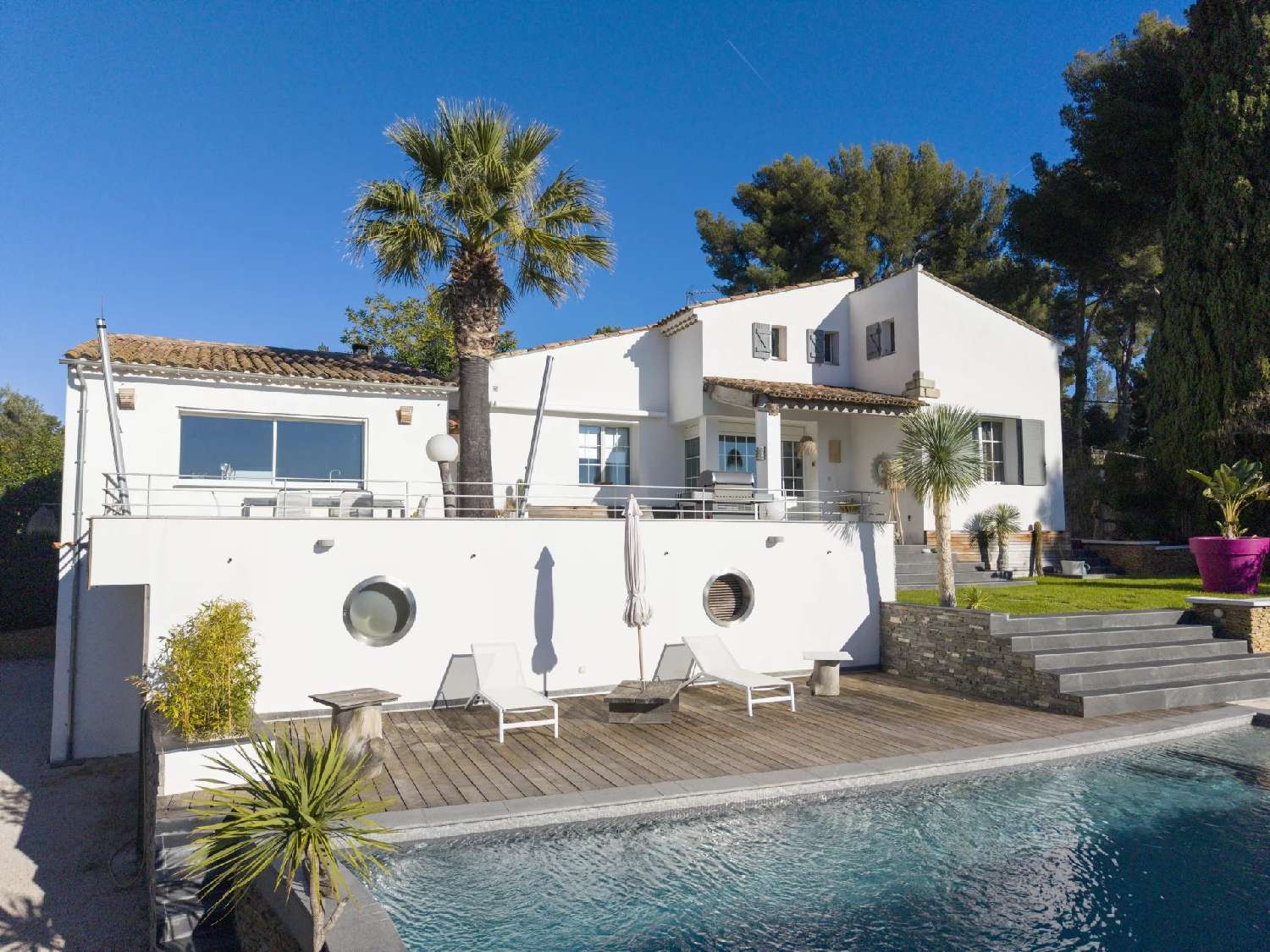 for sale villa Les Lecques Var 2