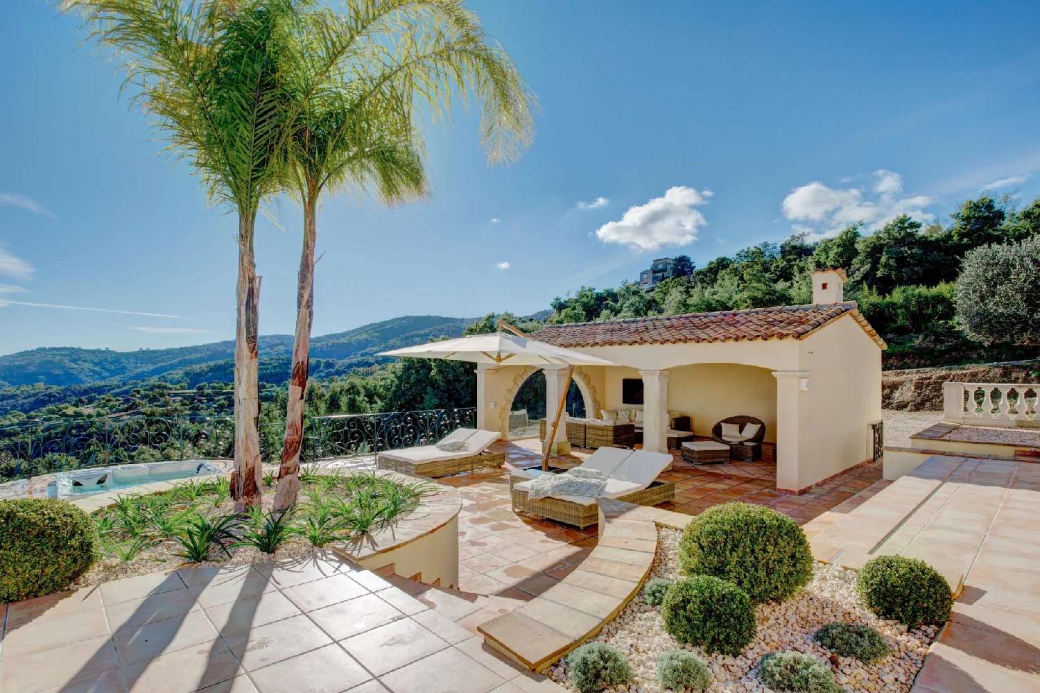  te koop villa Pégomas Alpes-Maritimes 2