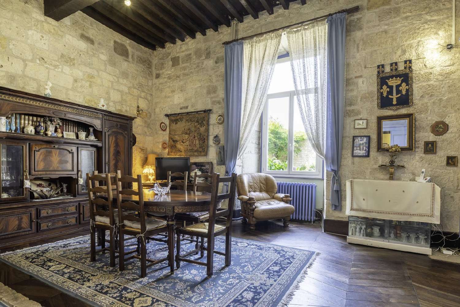  for sale villa Pern Lot 5