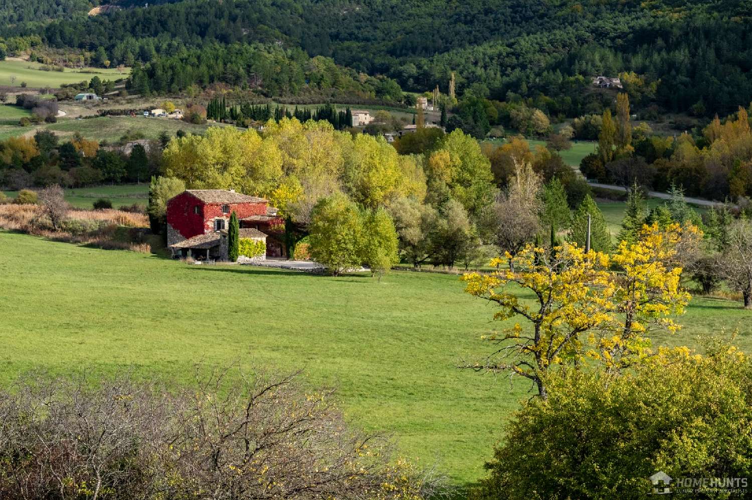  te koop villa Reilhanette Drôme 1