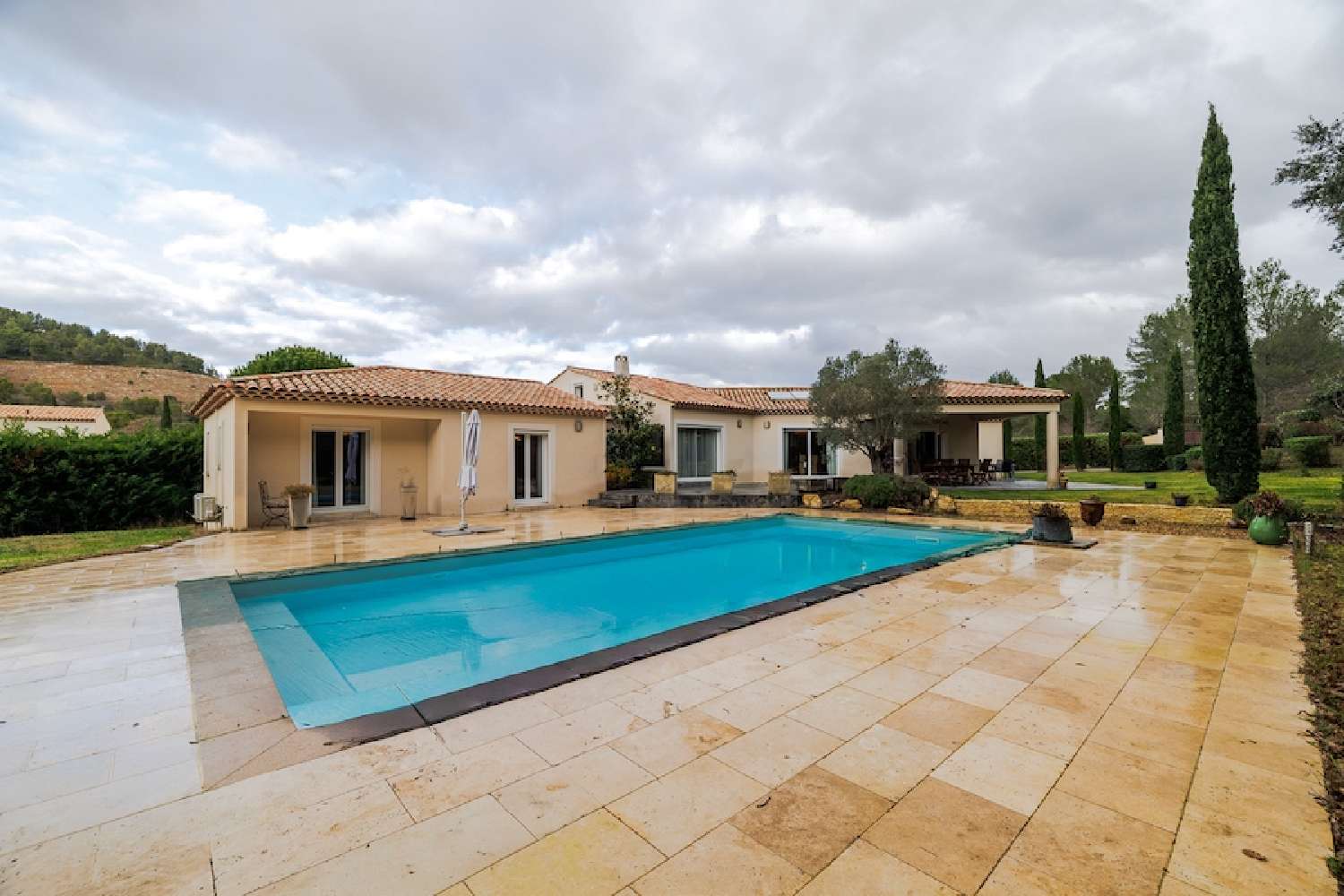  kaufen Villa Simiane-Collongue Bouches-du-Rhône 2