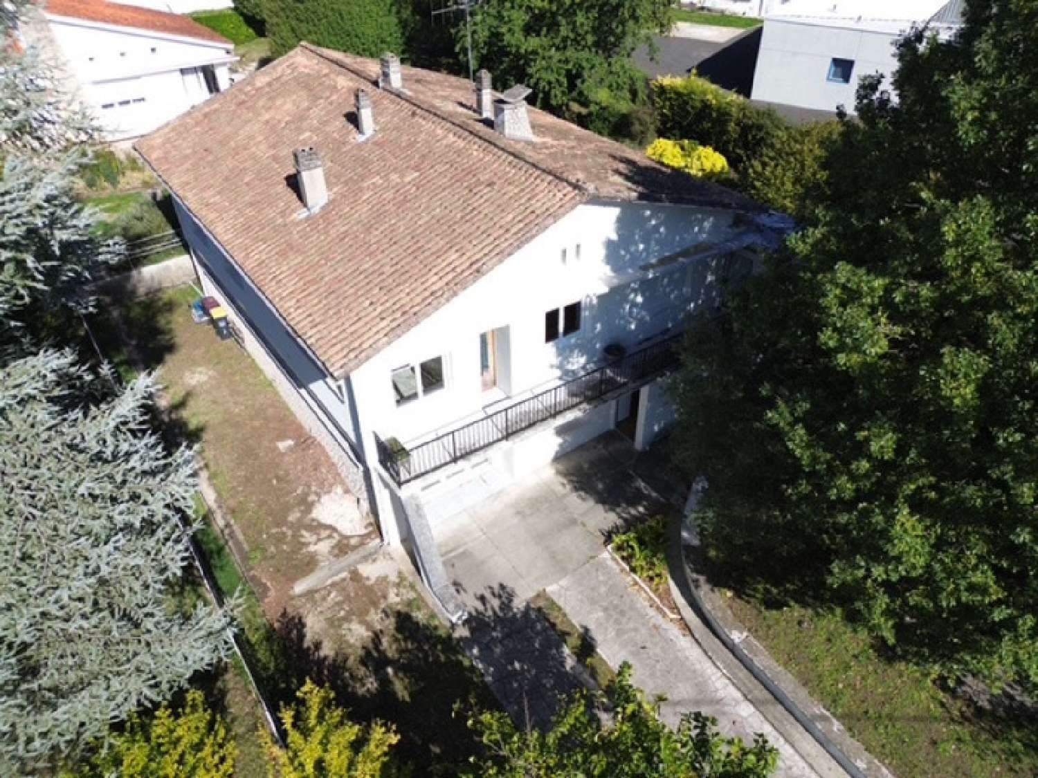  te koop villa Soyaux Charente 1