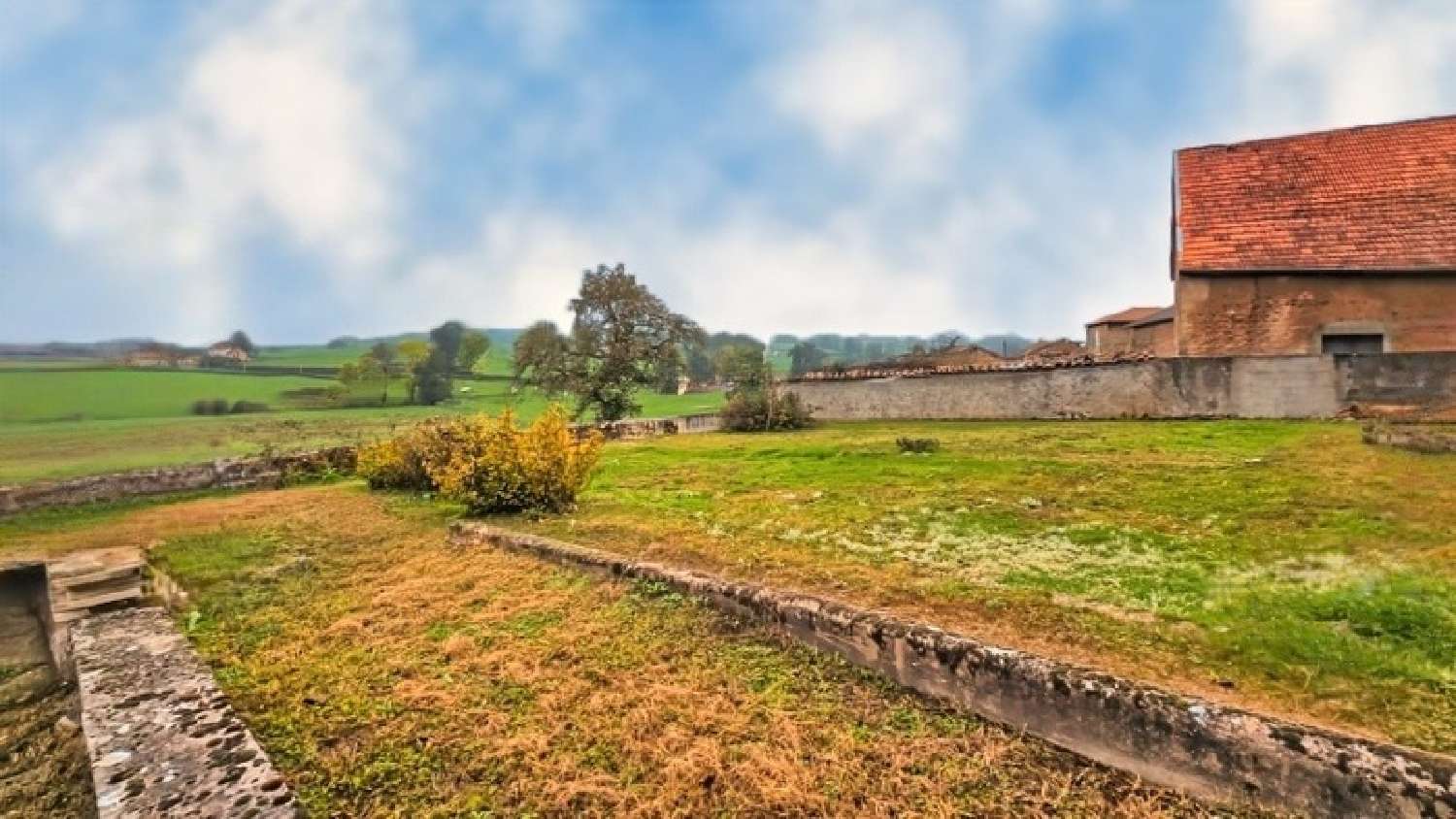  for sale village house Aigueperse Rhône 3