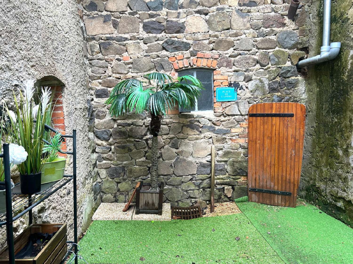  te koop dorpshuis Belleroche Loire 2