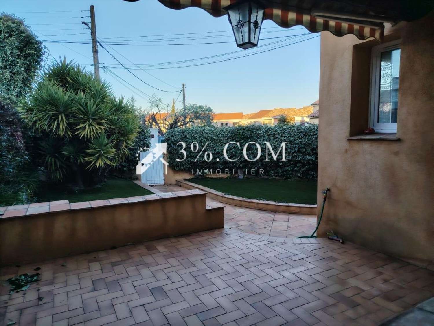 te koop dorpshuis Cogolin Var 2