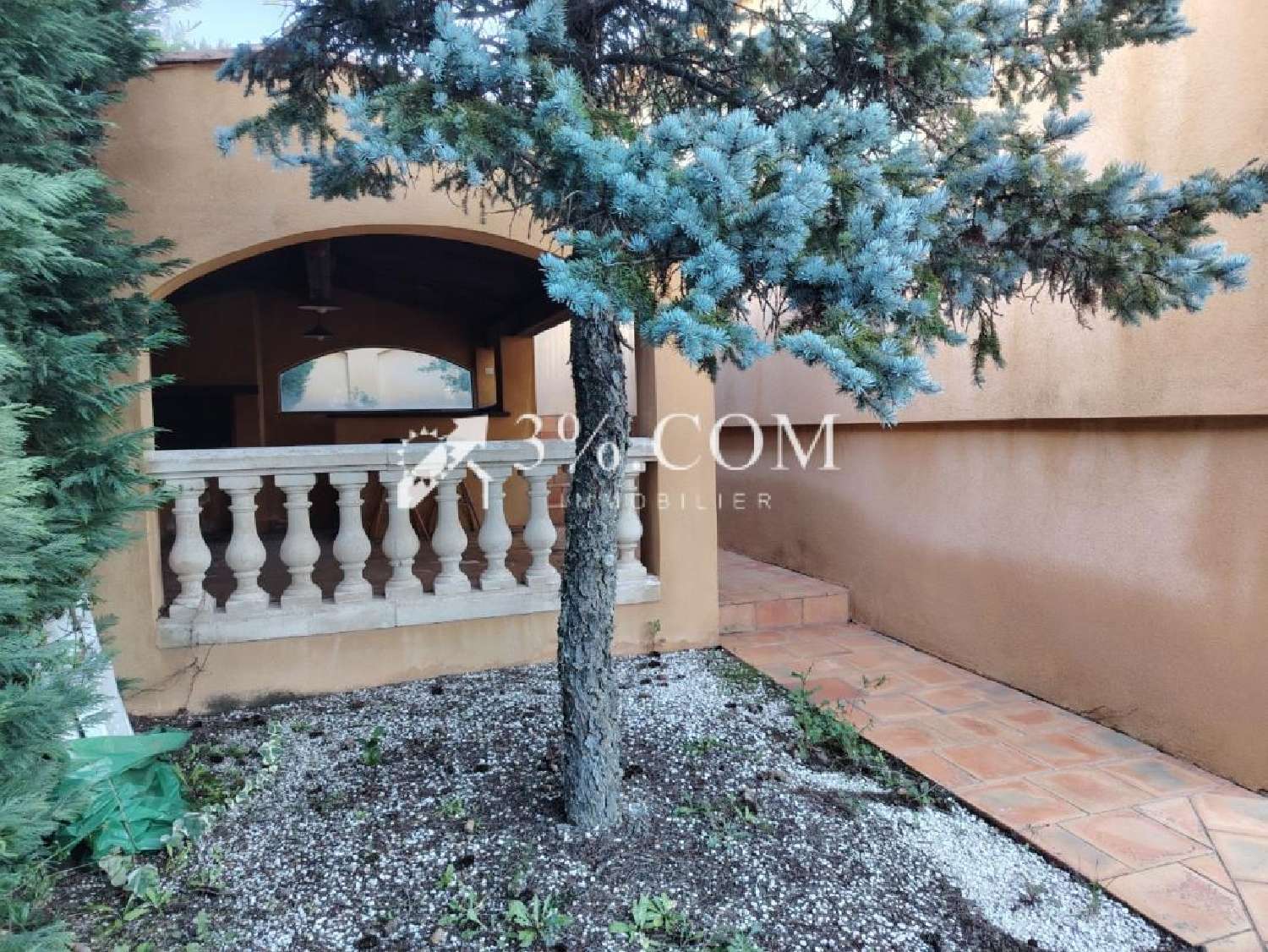 te koop dorpshuis Cogolin Var 3