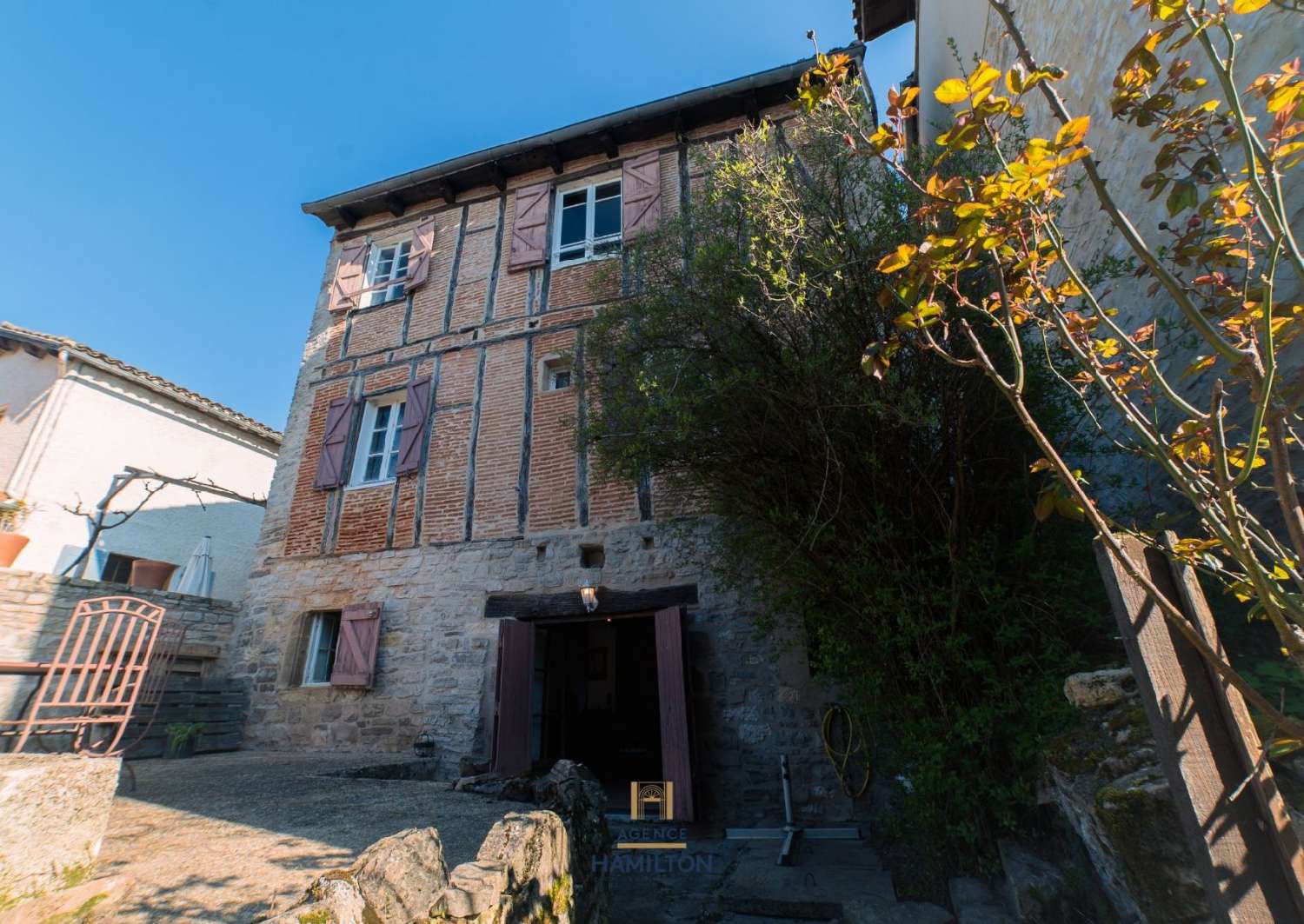  for sale village house Cordes-Sur-Ciel Tarn 2
