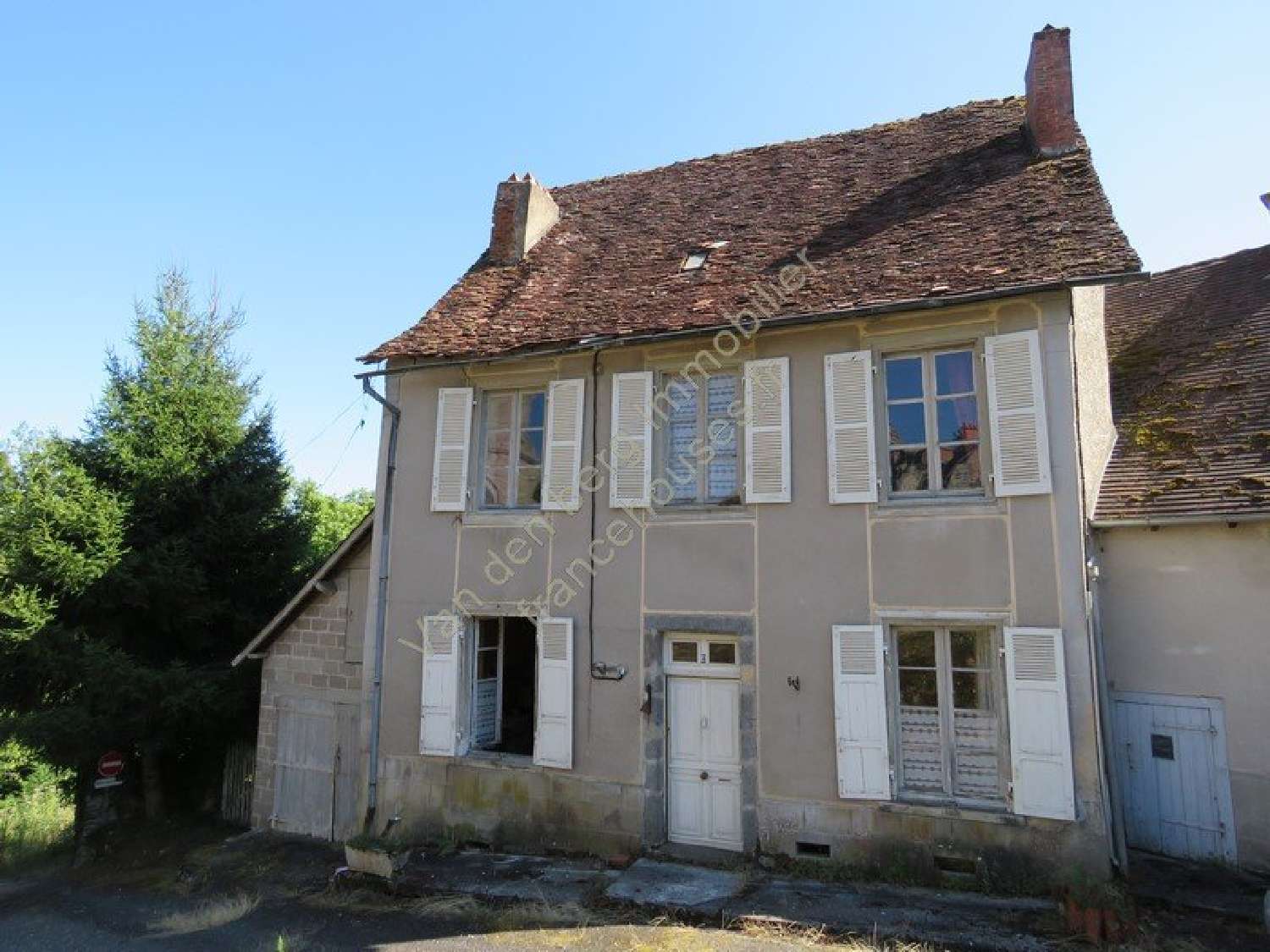 à vendre maison de village Ségur-le-Château Corrèze 2