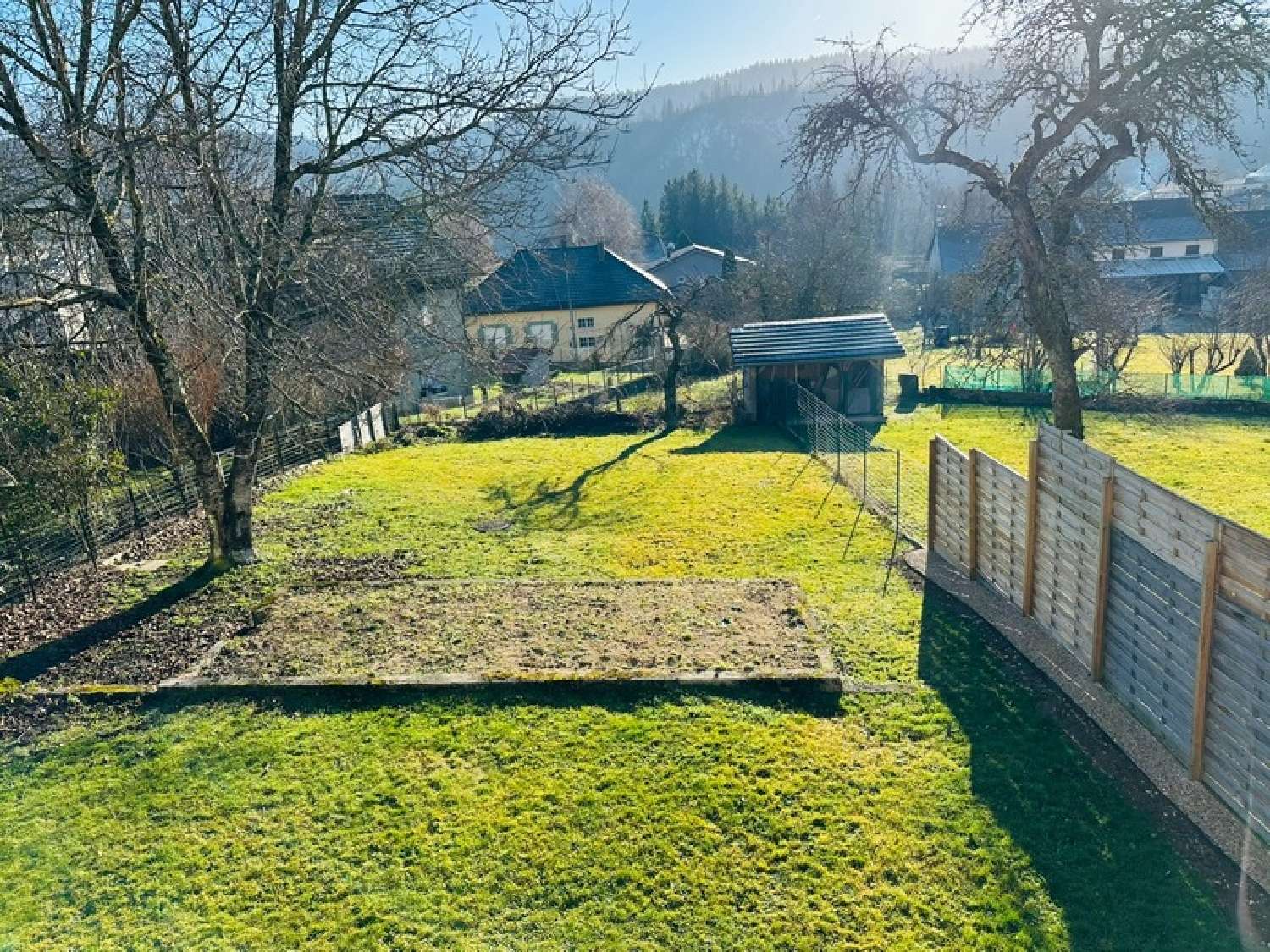  te koop dorpshuis Viry Jura 5