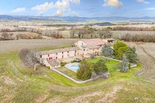 Roussillon Vaucluse Weinberg Bild 7246120