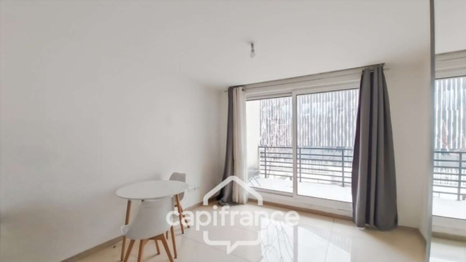 à vendre appartement Bagnolet Seine-Saint-Denis 2